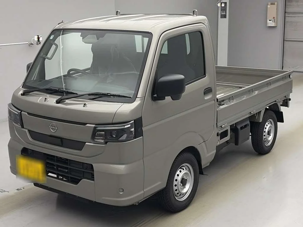 Nissan NT100 Clipper DR16T 2026